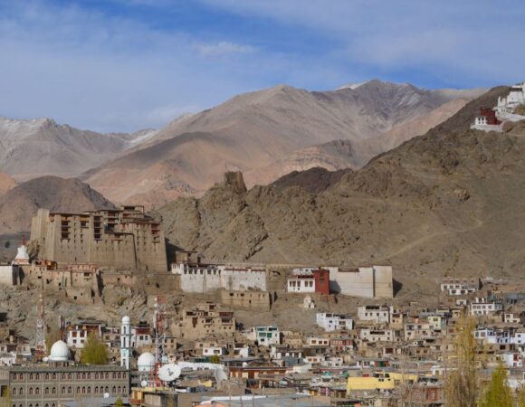 GORGEOUS LADAKH - LEH – SRINAGAR